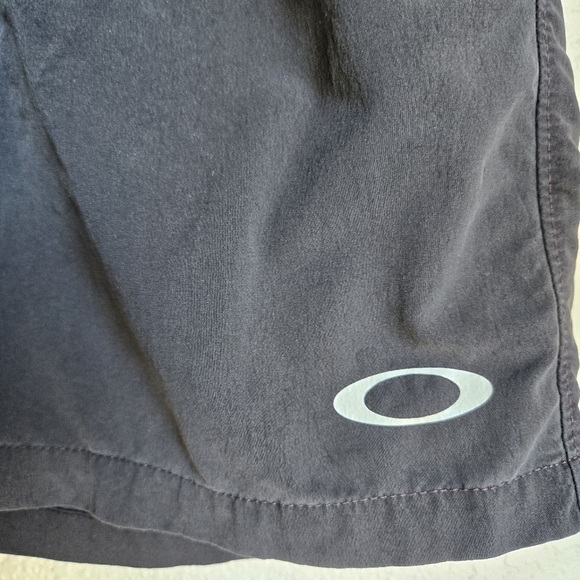 Oakley Men's Black Shorts 34 - Picture 3 of 7